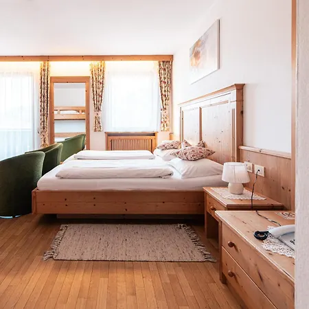 Hotel Goldene Rose